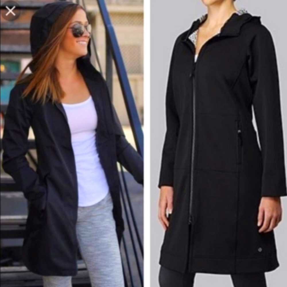 Lululemon Après Yoga Black n White Polkadot Rain Jacket